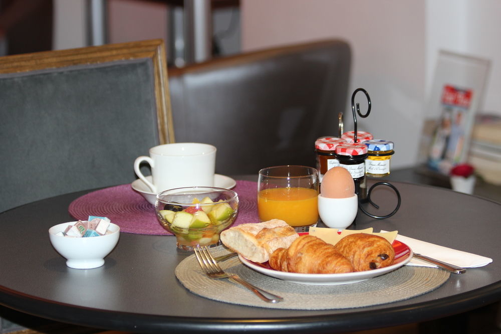 Hotel Louvre Piemont Париж Екстериор снимка