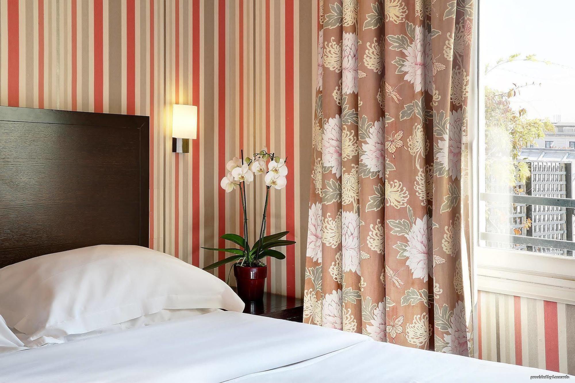 Hotel Louvre Piemont Париж Екстериор снимка