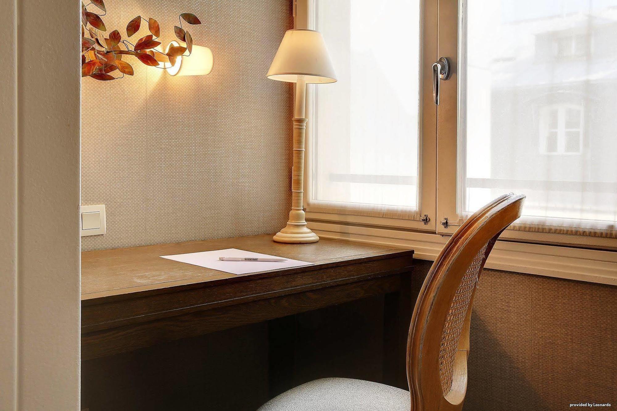 Hotel Louvre Piemont Париж Екстериор снимка