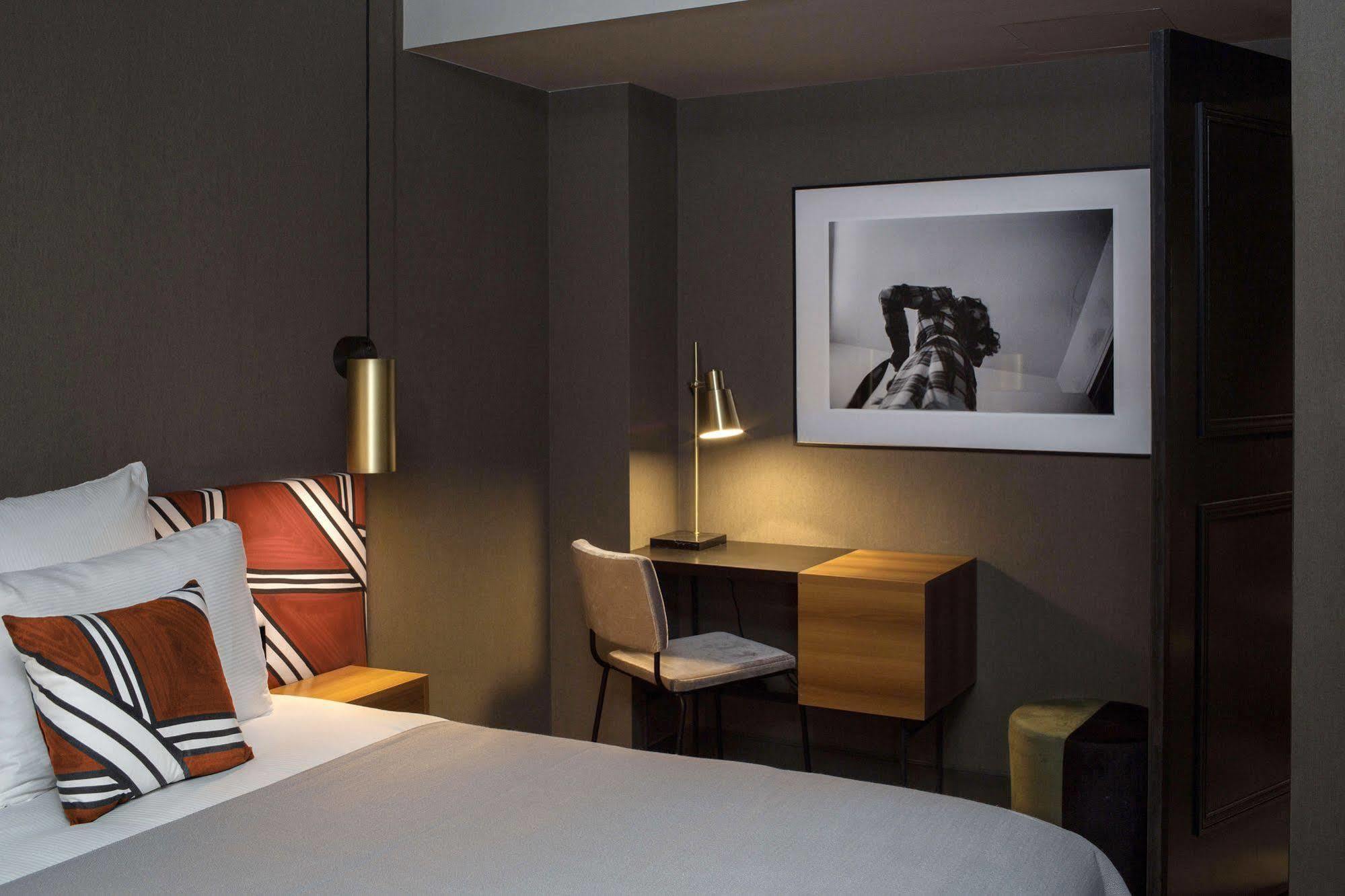 Hotel Louvre Piemont Париж Екстериор снимка