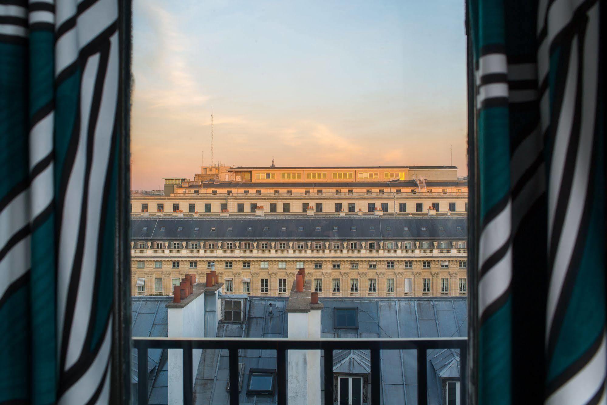 Hotel Louvre Piemont Париж Екстериор снимка